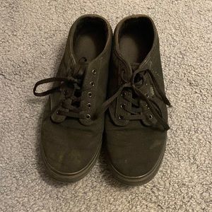 Black vans